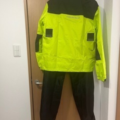 ワークマン　頑丈なレインコート的なものの画像