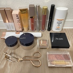 化粧品 まとめ売り クリニークなど