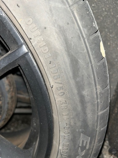 スパルコホイール16インチ　アクア、フィトなどコンパクトカーに 