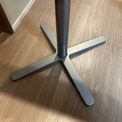 IKEA　BILLSTA カフェテーブルの画像