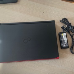 FUJITSU ノートパソコン Windows10 第4世代
