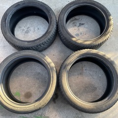 215/45R17 30.50プリウスサイズ　4本