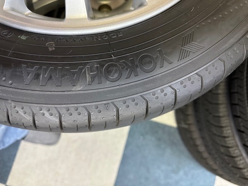 YOKOHAMA BlueEarth RV-02 ほぼ新品