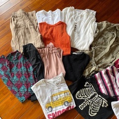 【お家フリマ】1着100円　Tシャツ　長袖　スカート　レギンス等