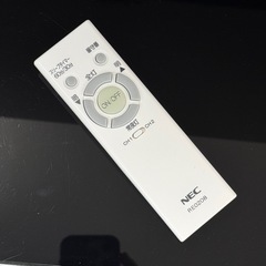 ②【超美品‼️】NEC 2019年製 ~8畳用LEDシーリングライト 照明器具 リモコン付き♪の画像