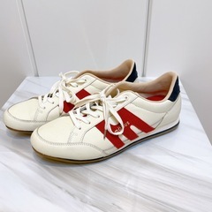 ★新品‼︎★möbus ホワイト/レッド スニーカーの画像