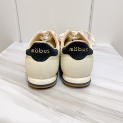 ★新品‼︎★möbus ホワイト/レッド スニーカーの画像