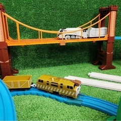 【美品】値引き大歓迎✨プラレール レイアウト どきどきマウンテン ぐらぐらつり橋 クランキーの大きな港の画像