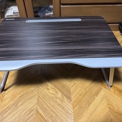 折りたたみベッドテーブル