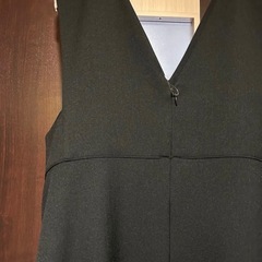 値下不可 新品 アーバンリサーチドアーズ ハイウエストジャンパースカート 黒の画像