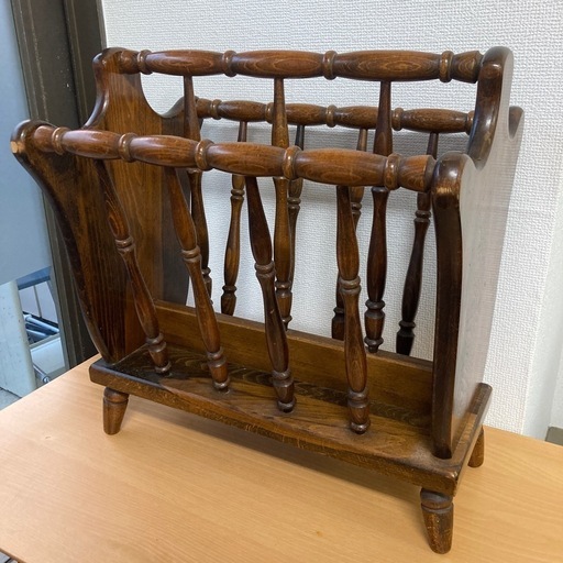 飛騨家具 キツツキ 木製アンティークマガジンラック 飛騨家具 キツツキ