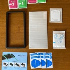 iPhone 11 ガラスフィルム ガイド枠付き 指紋防止の画像