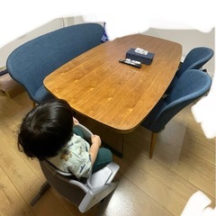 購入者決定済み　東京インテリア　ダイニングテーブル⭐︎５人がけ以上可
