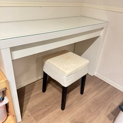 イケア　マルム　ドレッサーの画像