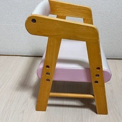 高さ調節可能　イスの画像