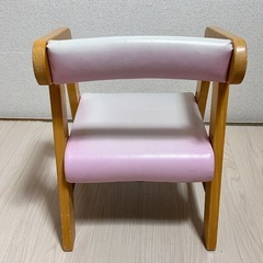 高さ調節可能　イスの画像
