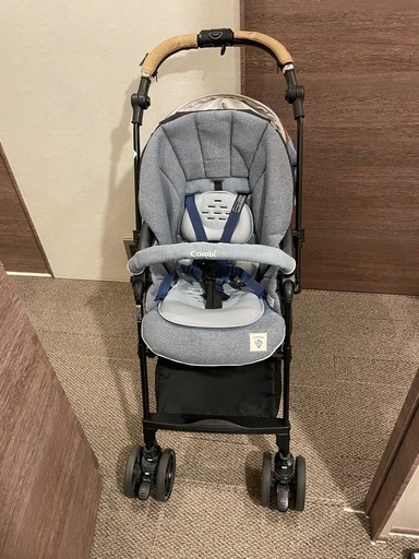 コンビ、ベビーカー美品