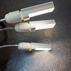 値下げしました‼︎　植物育成ライト LED 2台セット 熱帯魚やメダカにもの画像
