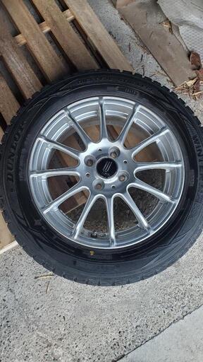 スタッドレスタイヤ　DUNLOP　15インチ　コンパクトカー