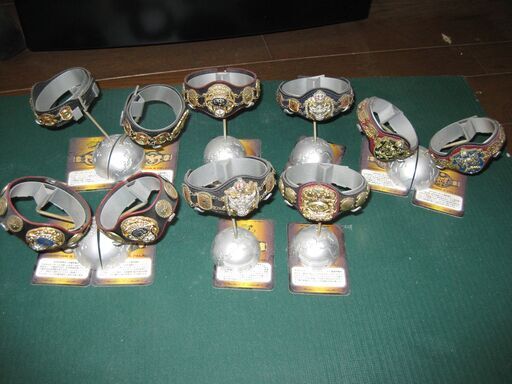 全日本プロレスチャンピオンベルト1/6スケールミニチュアコレクション