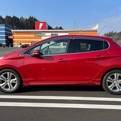 プジョー208 お話し中の画像