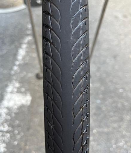 後ろタイヤ新品　YAMAHA パスナチュラ　電動自転車　管070129