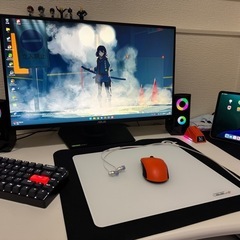 ゲーミングデスク