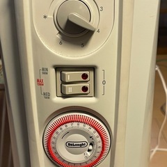 デロンギ オイルヒーターです。の画像