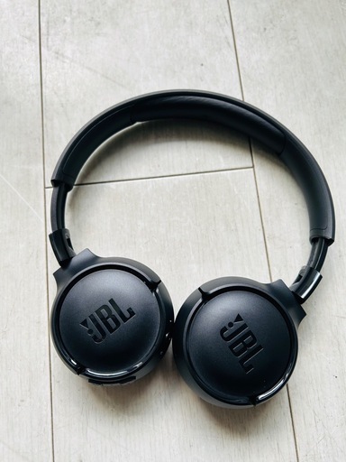 JBL TUNE 520BT ワイヤレスヘッドホン ブラック