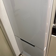 SHARP 冷蔵庫の画像