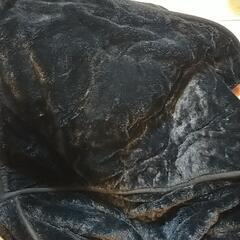 【取引中】黒色こたつ掛け布団　天板部75×75　(180×180)