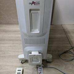 DeLonghi デロンギ ドラゴンデジタル TDD0915W オイルヒーター リモコン付 
の画像