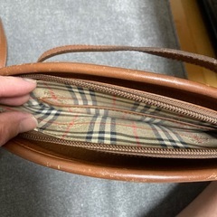 BURBERRY　レザー ミニ ショルダーバッグの画像