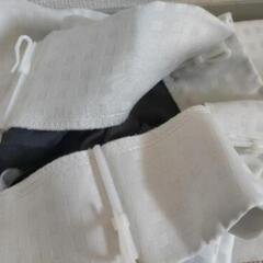 カーテン　4枚2セット。の画像