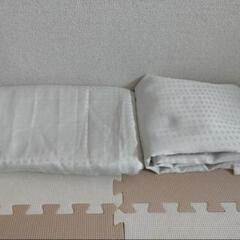 カーテン　4枚2セット。の画像