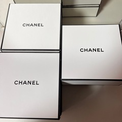 CHANEL空箱10箱の画像