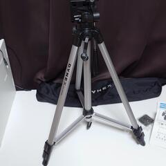 三脚　DYNEX DX-NW080 ビデオカメラ　カメラの画像