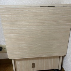 バタフライテーブル　収納
