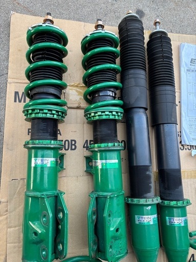 LA850ムーヴキャンパス用　テイン車高調