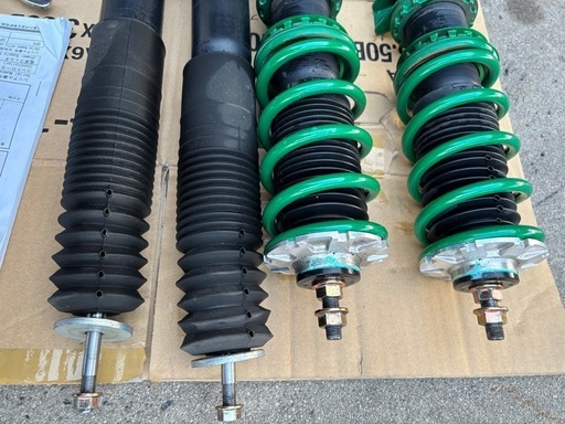 LA850ムーヴキャンパス用　テイン車高調