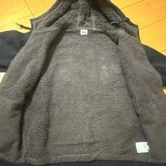 UNIQLO ボアパーカーの画像