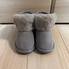 新品　ムートンブーツ 14cm