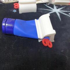 歯磨き粉 絞りだし機の画像