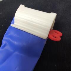 歯磨き粉 絞りだし機の画像