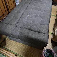 ソファの画像