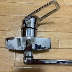 TOTO手洗い用蛇口の画像