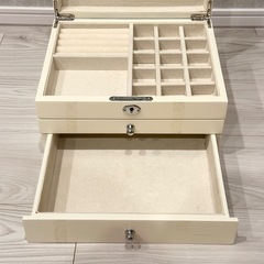 3段　アクセサリーケースの画像