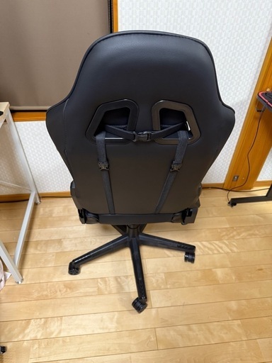 ☆値下げしました☆ GT PLAYERゲーミングチェア【ほぼ新品】手渡し限定 ※千葉市近郊であればお届けします。（別色の背もたれ部品付き） 値下げしました！ゲーミングチェア ☆値下げしました☆ GT PLAYER