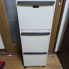 天馬ダストボックス３段
