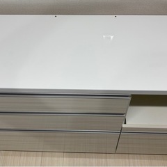 食器棚　カップボード　　の画像